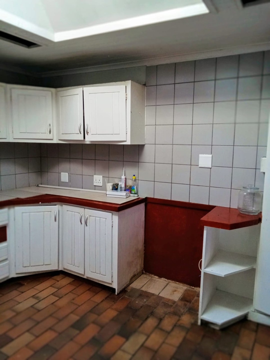 4 Bedroom Property for Sale in Richmond Hill Eastern Cape